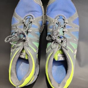 Nike Men's Alvord' Blue and Neon Green Athletic Sneakers